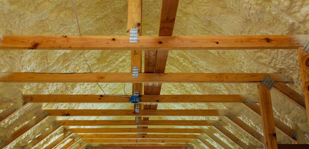 SprayEZ spray foam insulation equipment and supplies, roof insulation